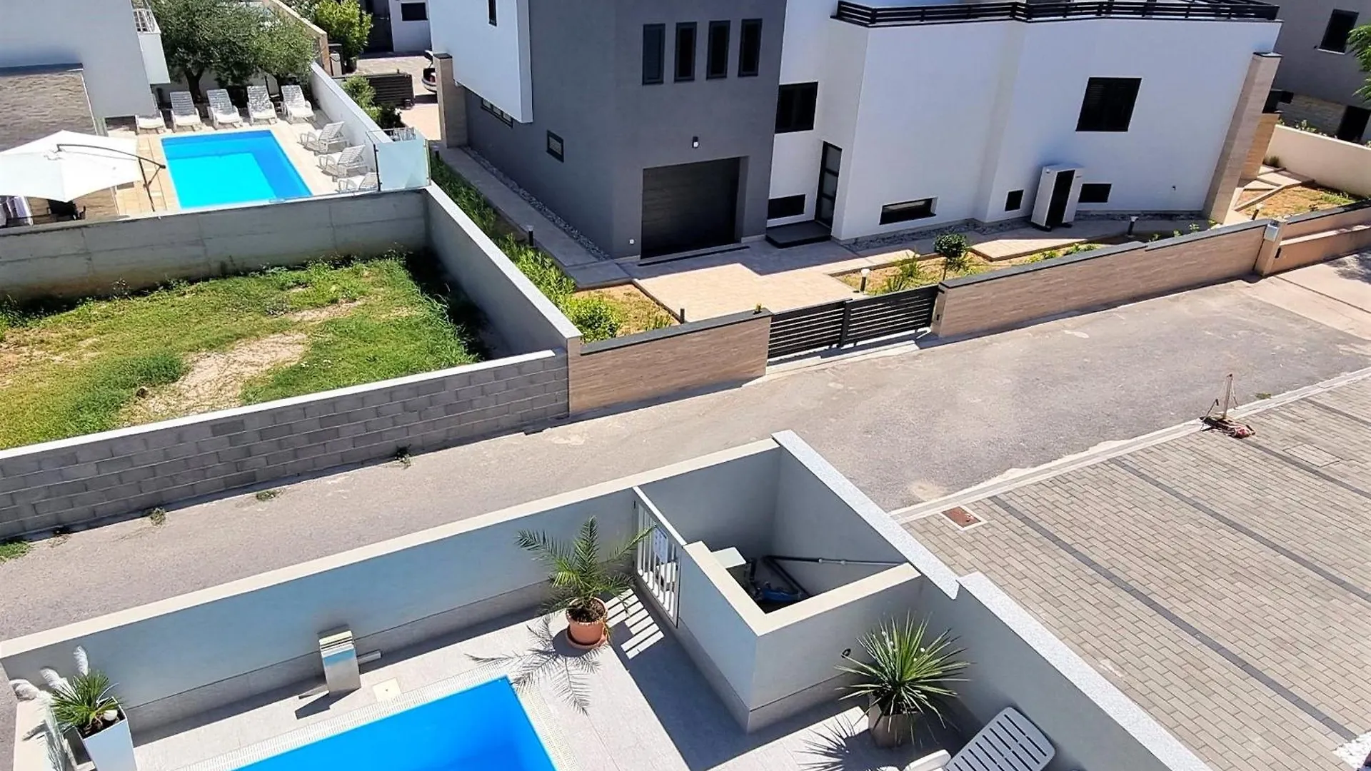 Appartement Bezaubernde Ferienwohnung Mit Gemeinsamem Pool Privlaka
